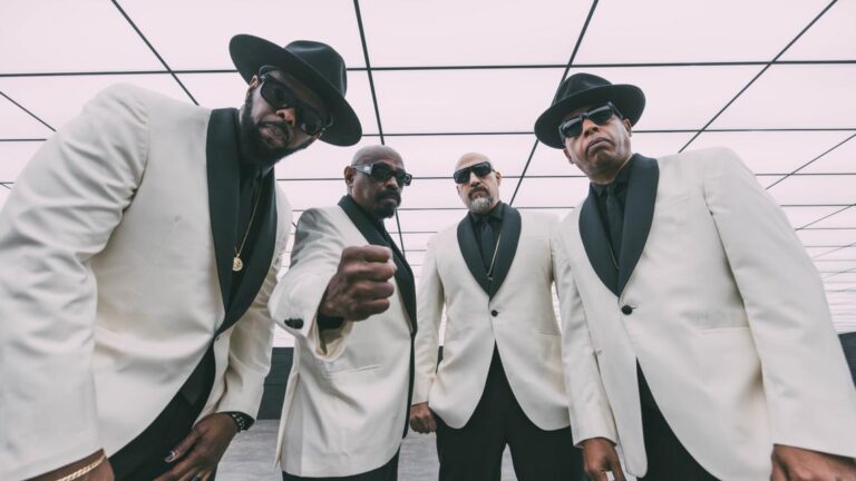 Red Rocks adds new concerts to 2026 summer schedule – 9News